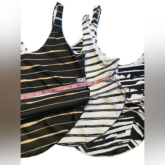 NKD X MVMNT lot medium x3 Tops - Picture 2 of 3